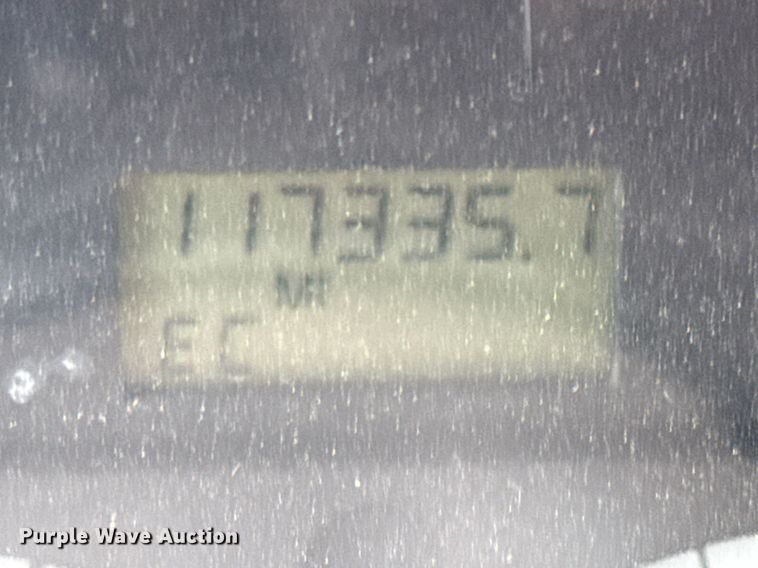 image for item EJ3417 2007 Sterling LT7500 dump truck