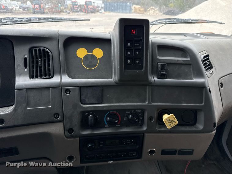 image for item EJ3417 2007 Sterling LT7500 dump truck