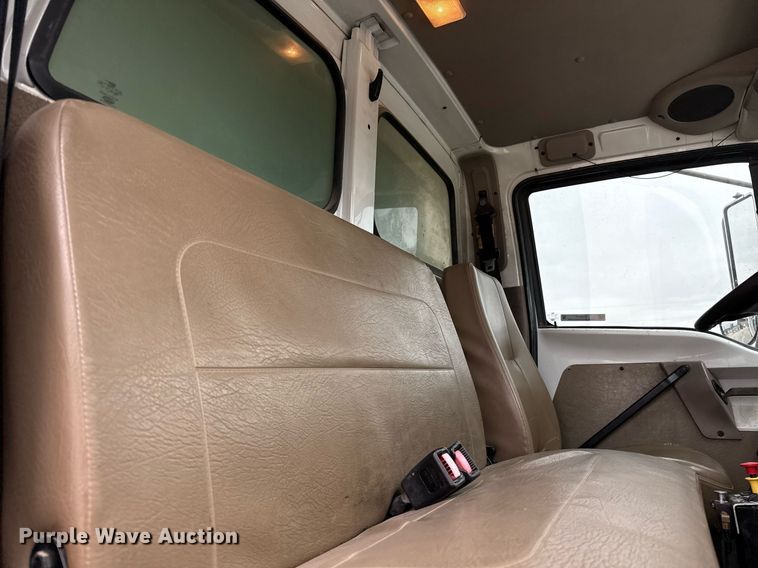 image for item EJ3417 2007 Sterling LT7500 dump truck