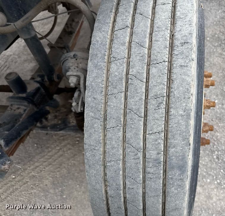 image for item EJ3417 2007 Sterling LT7500 dump truck