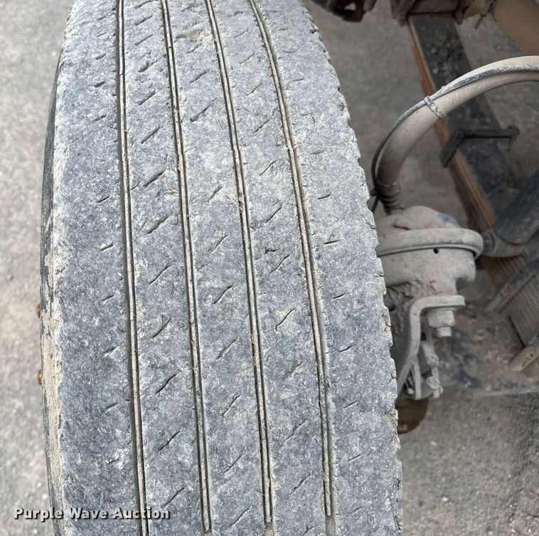 image for item EJ3417 2007 Sterling LT7500 dump truck