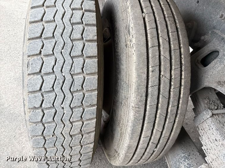 image for item EJ3417 2007 Sterling LT7500 dump truck