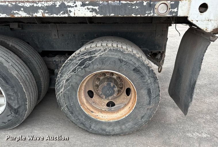 image for item EJ3417 2007 Sterling LT7500 dump truck