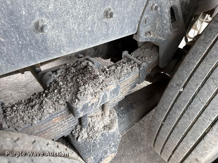 image for item EJ3417 2007 Sterling LT7500 dump truck