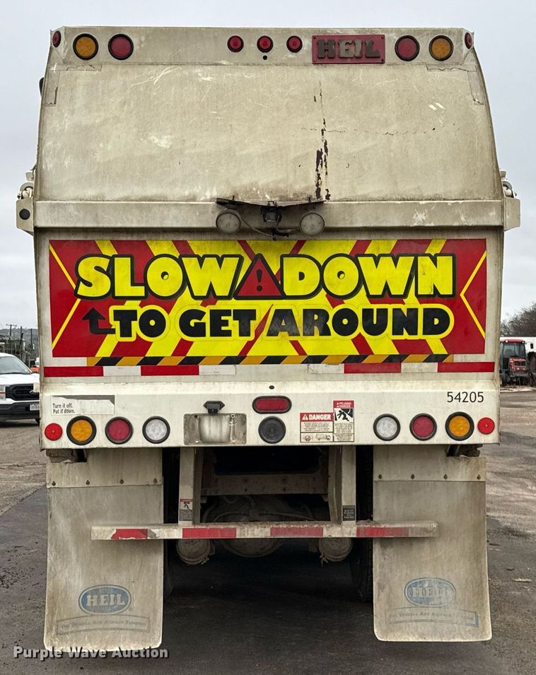 image for item EJ3418 2015 AutoCar ACX Xpeditor refuse truck