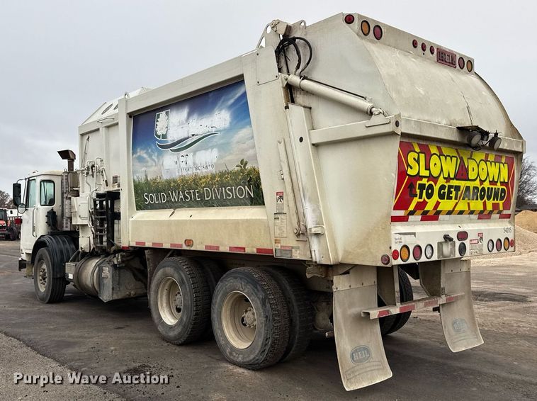 image for item EJ3418 2015 AutoCar ACX Xpeditor refuse truck