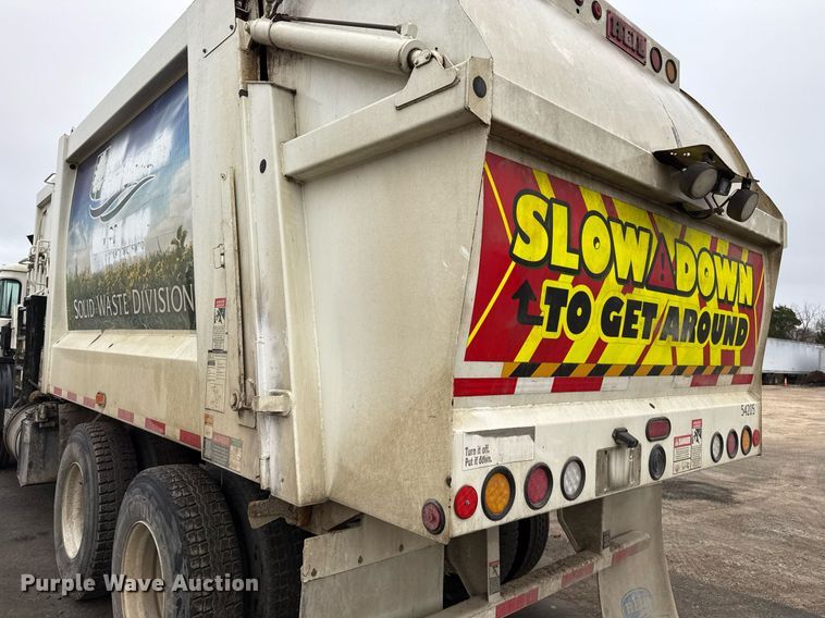 image for item EJ3418 2015 AutoCar ACX Xpeditor refuse truck