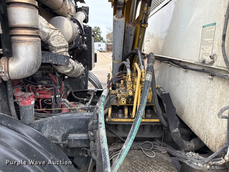 image for item EJ3418 2015 AutoCar ACX Xpeditor refuse truck