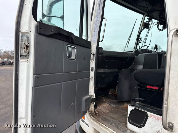 image for item EJ3418 2015 AutoCar ACX Xpeditor refuse truck