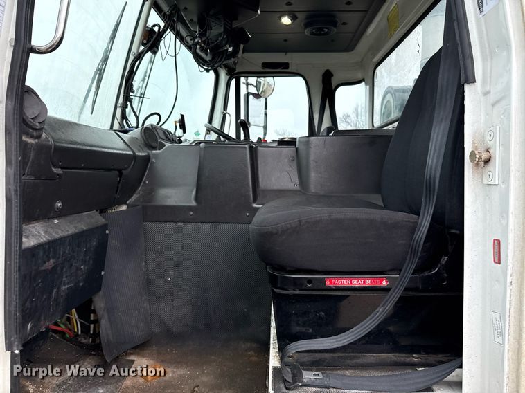 image for item EJ3418 2015 AutoCar ACX Xpeditor refuse truck