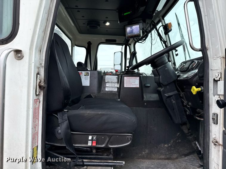 image for item EJ3418 2015 AutoCar ACX Xpeditor refuse truck