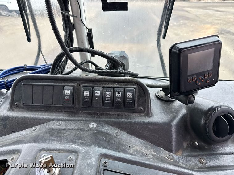 image for item EJ3418 2015 AutoCar ACX Xpeditor refuse truck