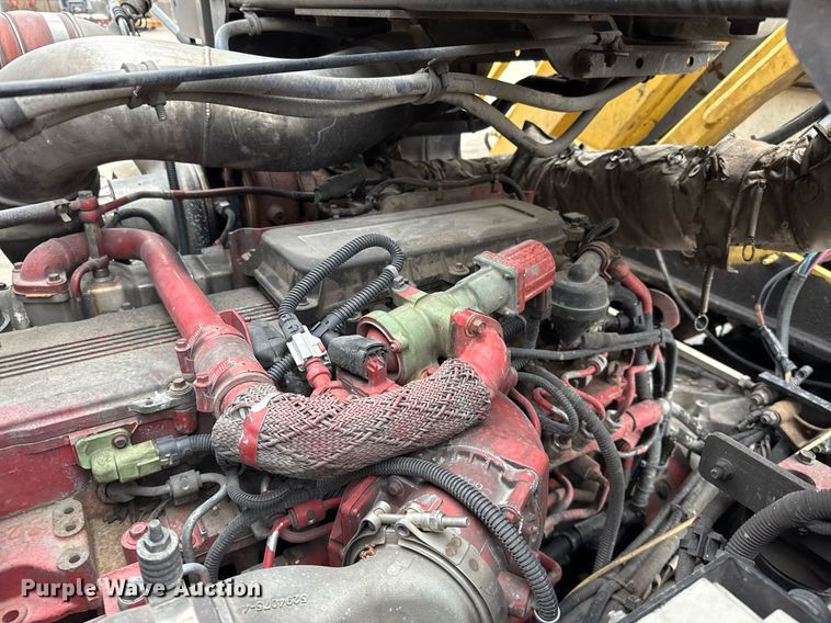 image for item EJ3418 2015 AutoCar ACX Xpeditor refuse truck