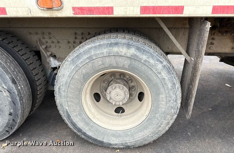 image for item EJ3418 2015 AutoCar ACX Xpeditor refuse truck