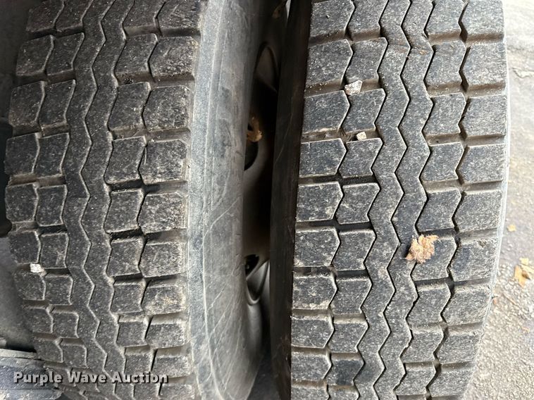 image for item EJ3418 2015 AutoCar ACX Xpeditor refuse truck