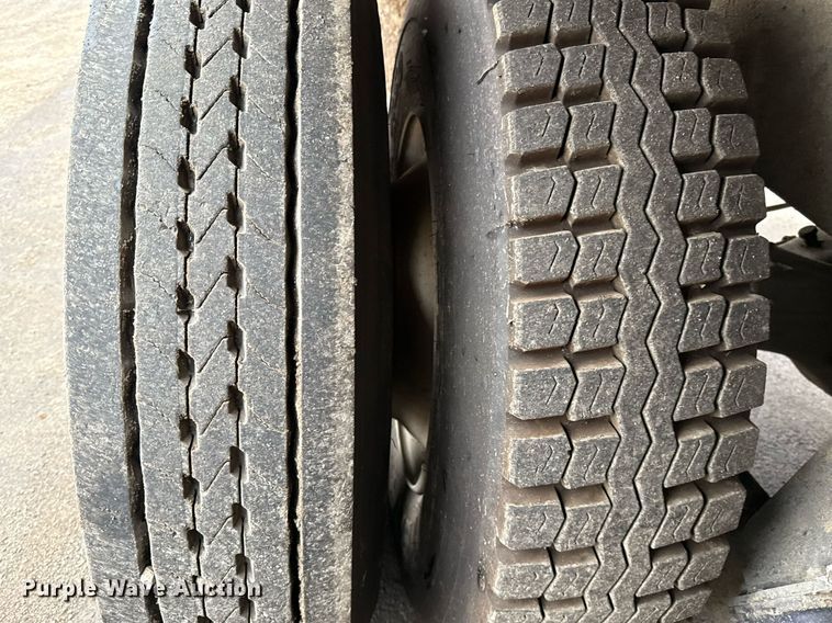 image for item EJ3418 2015 AutoCar ACX Xpeditor refuse truck