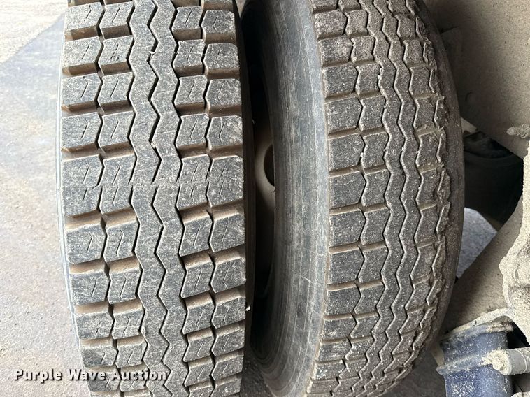 image for item EJ3418 2015 AutoCar ACX Xpeditor refuse truck