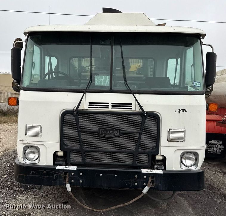 image for item EJ3419 2015 Autocar ACX Xpeditor refuse truck