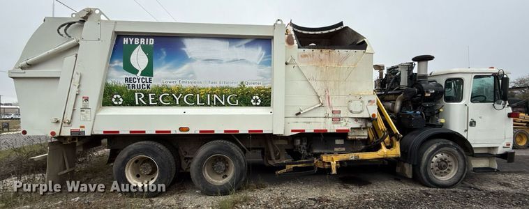 image for item EJ3419 2015 Autocar ACX Xpeditor refuse truck