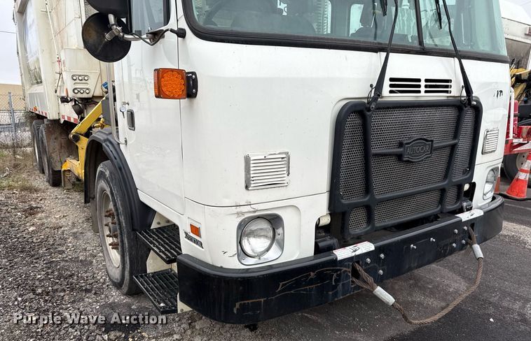 image for item EJ3419 2015 Autocar ACX Xpeditor refuse truck