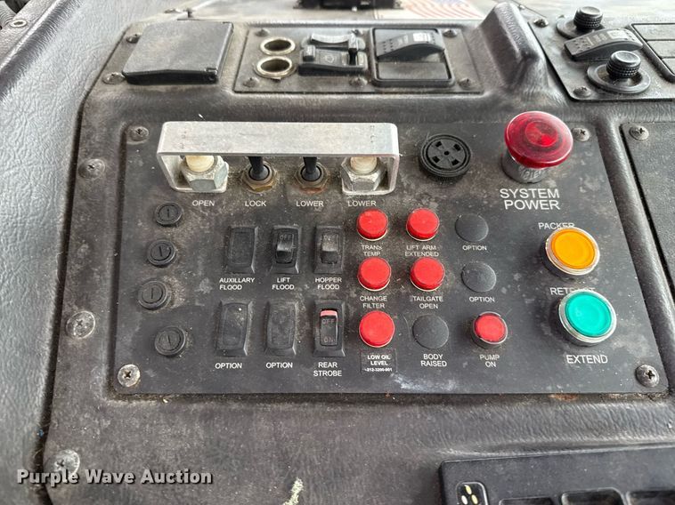 image for item EJ3419 2015 Autocar ACX Xpeditor refuse truck