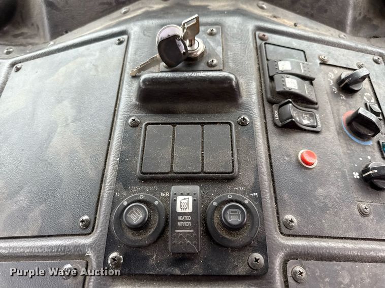 image for item EJ3419 2015 Autocar ACX Xpeditor refuse truck