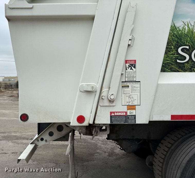 image for item EJ3420 2018 Autocar ACX Xpeditor refuse truck