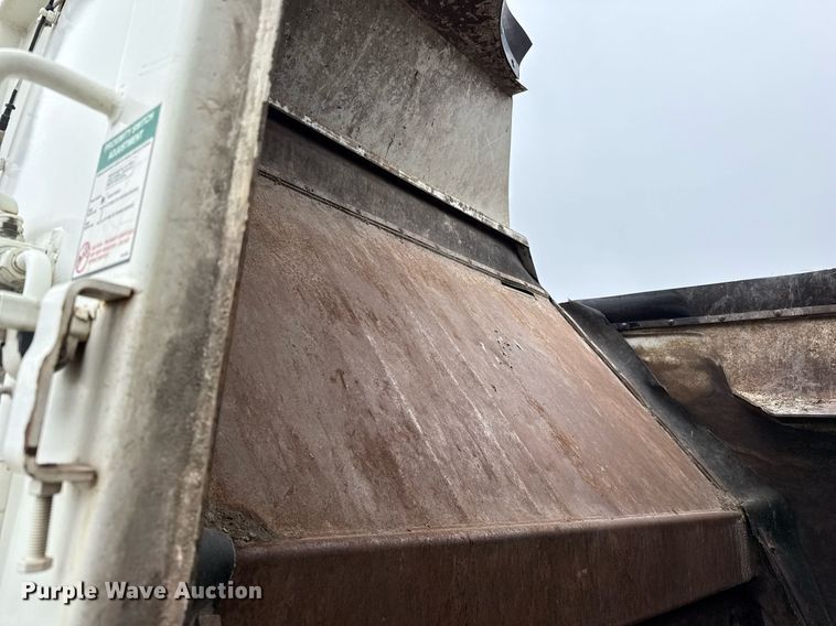 image for item EJ3420 2018 Autocar ACX Xpeditor refuse truck