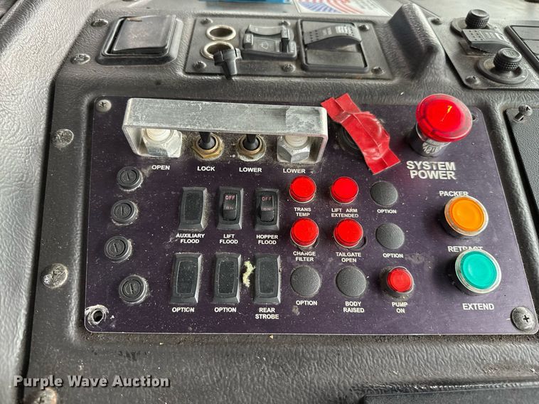 image for item EJ3420 2018 Autocar ACX Xpeditor refuse truck