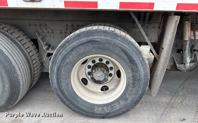 image for item EJ3420 2018 Autocar ACX Xpeditor refuse truck