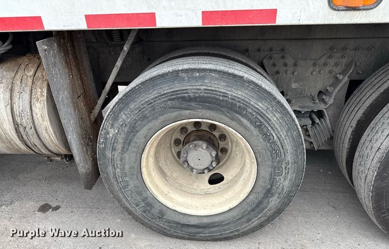 image for item EJ3420 2018 Autocar ACX Xpeditor refuse truck