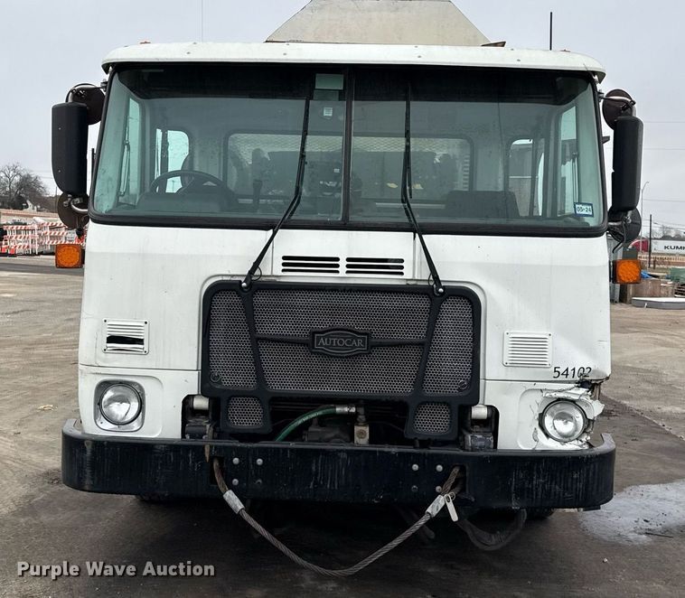 image for item EJ3421 2014 AutoCar ACX Xpeditor refuse truck