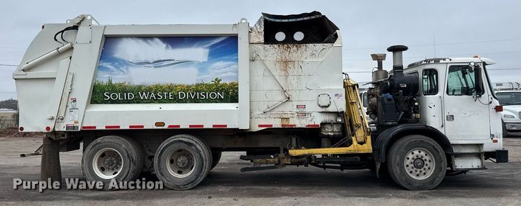 image for item EJ3421 2014 AutoCar ACX Xpeditor refuse truck