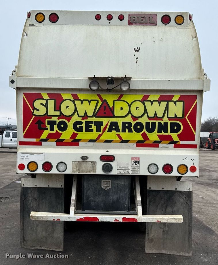 image for item EJ3421 2014 AutoCar ACX Xpeditor refuse truck