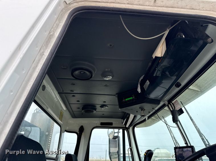 image for item EJ3421 2014 AutoCar ACX Xpeditor refuse truck