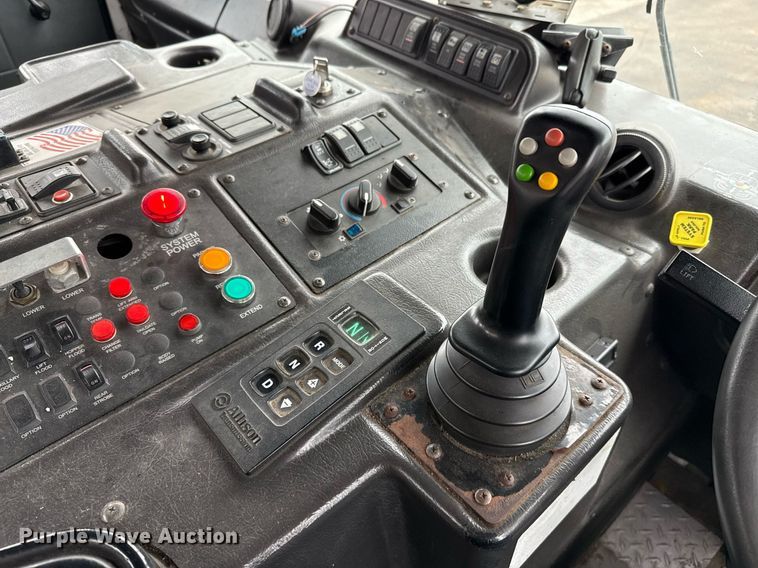 image for item EJ3421 2014 AutoCar ACX Xpeditor refuse truck