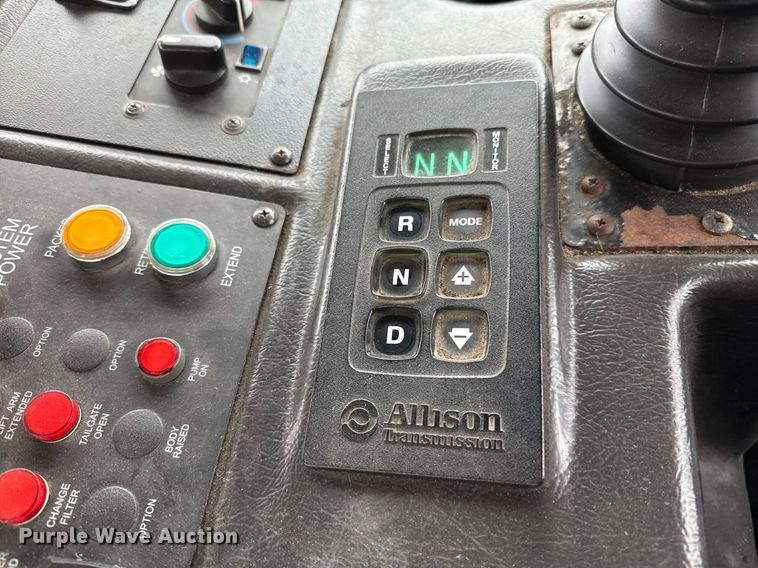 image for item EJ3421 2014 AutoCar ACX Xpeditor refuse truck