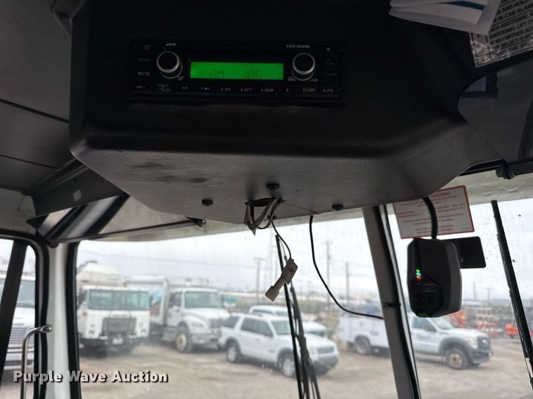 image for item EJ3421 2014 AutoCar ACX Xpeditor refuse truck