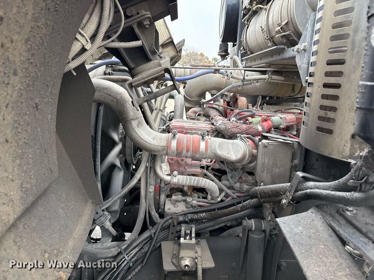 image for item EJ3421 2014 AutoCar ACX Xpeditor refuse truck