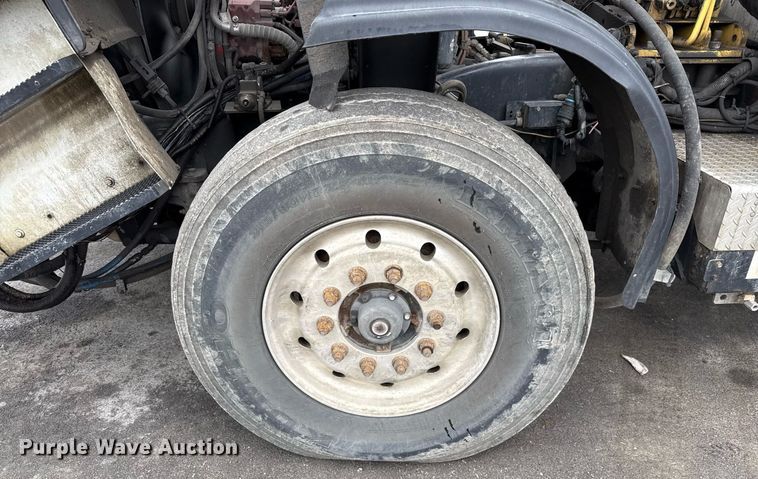 image for item EJ3421 2014 AutoCar ACX Xpeditor refuse truck