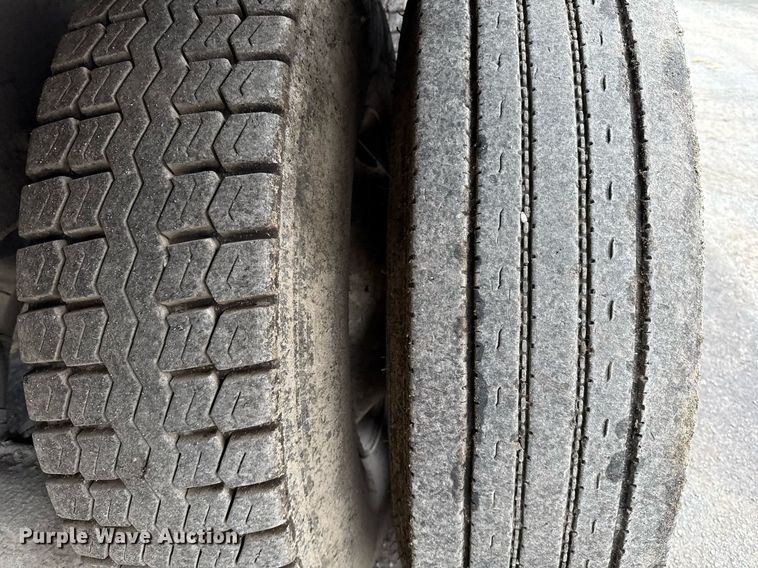 image for item EJ3421 2014 AutoCar ACX Xpeditor refuse truck