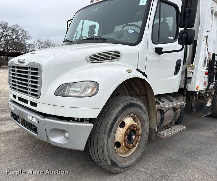 image for item EJ3422 2016 Freightliner Business Class M2 106 refuse truck