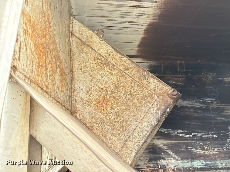 image for item EJ3422 2016 Freightliner Business Class M2 106 refuse truck