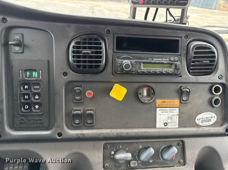 image for item EJ3422 2016 Freightliner Business Class M2 106 refuse truck