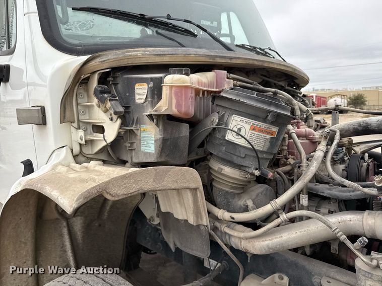 image for item EJ3422 2016 Freightliner Business Class M2 106 refuse truck