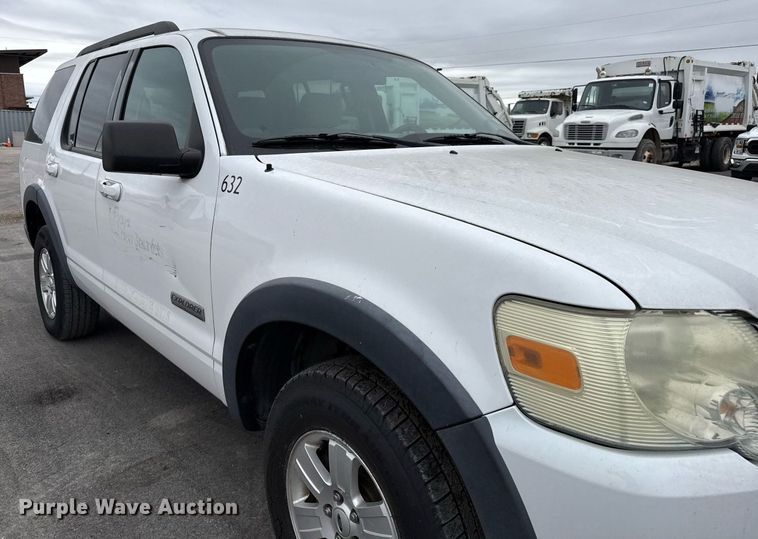 image for item EJ3423 2007 Ford Explorer SUV