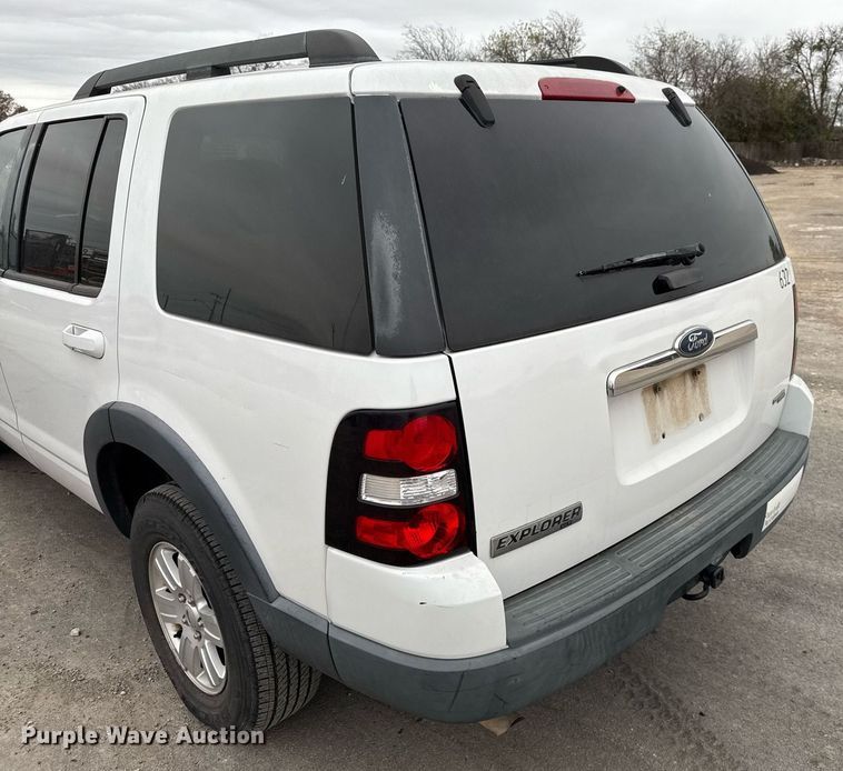 image for item EJ3423 2007 Ford Explorer SUV