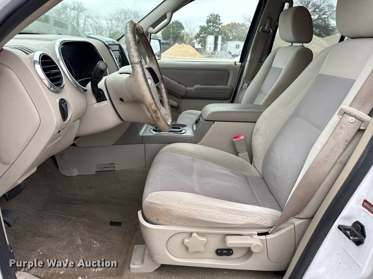 image for item EJ3423 2007 Ford Explorer SUV