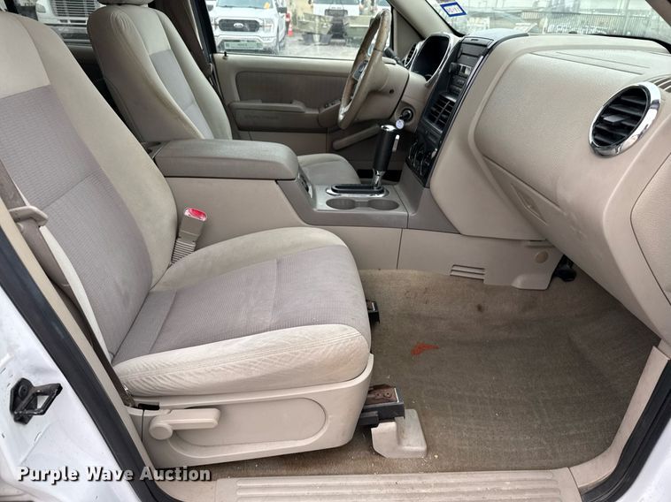image for item EJ3423 2007 Ford Explorer SUV
