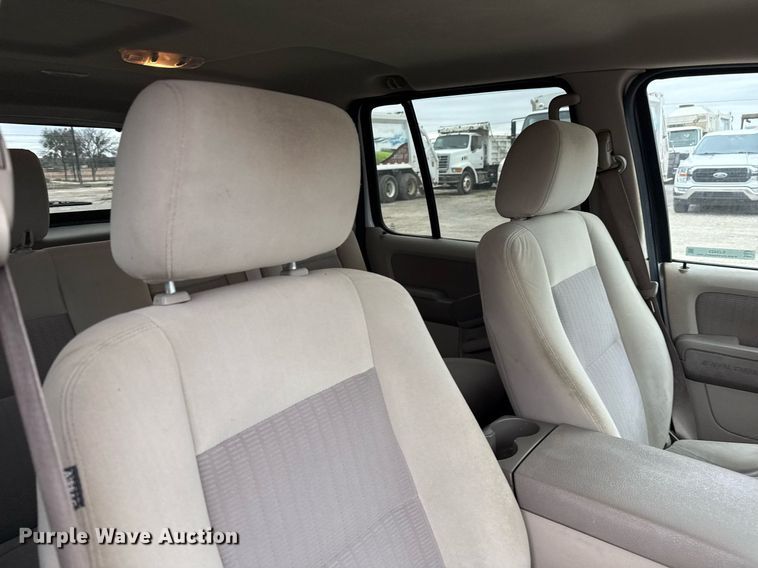 image for item EJ3423 2007 Ford Explorer SUV